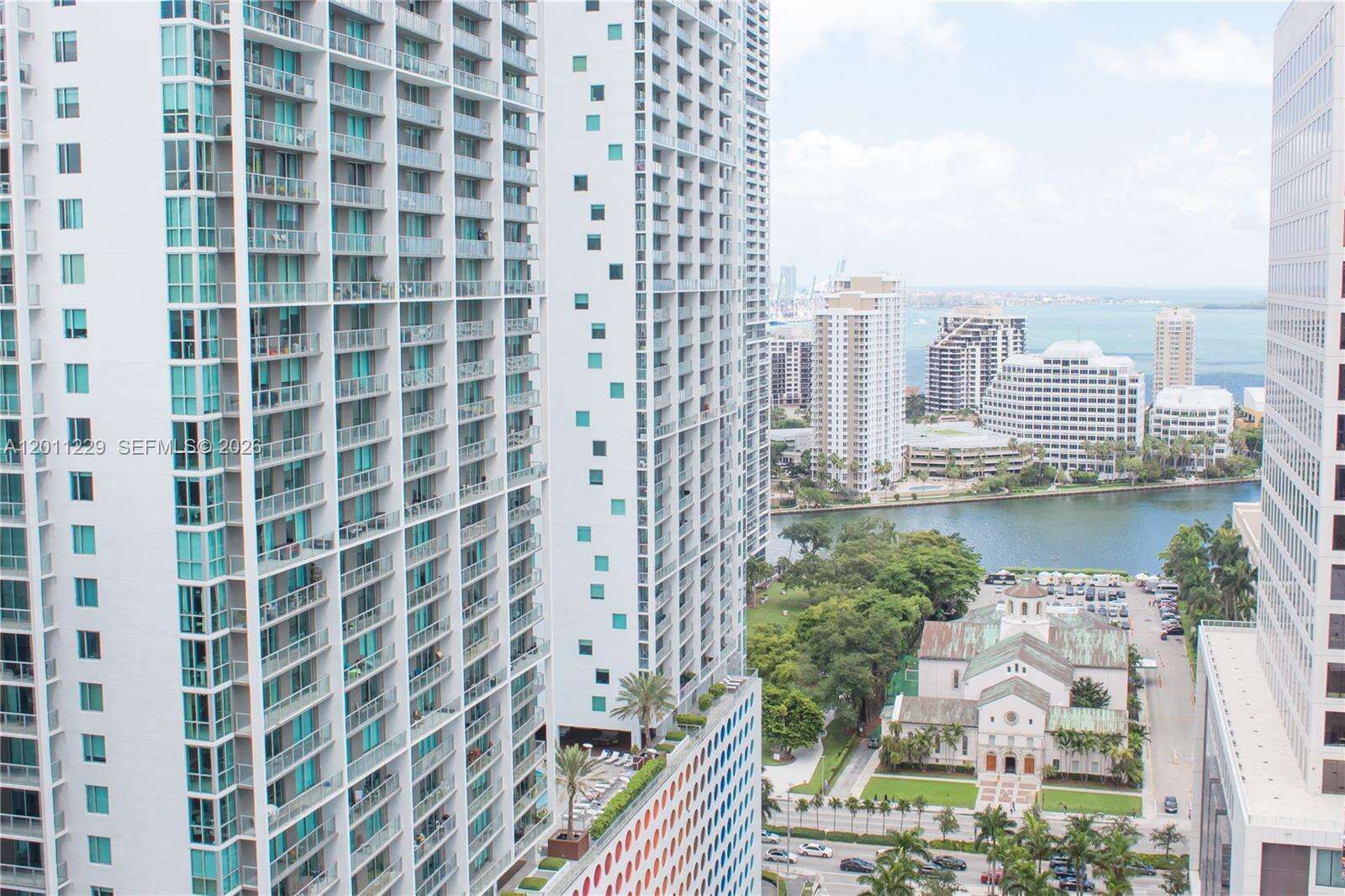 Reach Brickell at 68 6 St, Miami, FL 33131 - For Rent photo 8