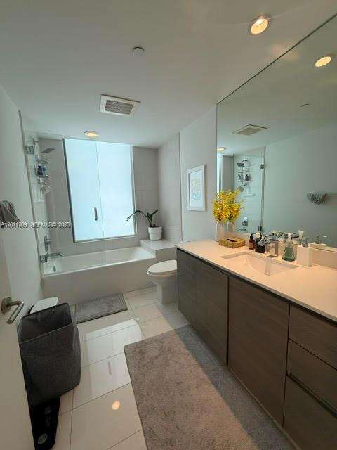 Icon Bay at 460 28 St, Miami, FL 33137 - For Rent photo 12