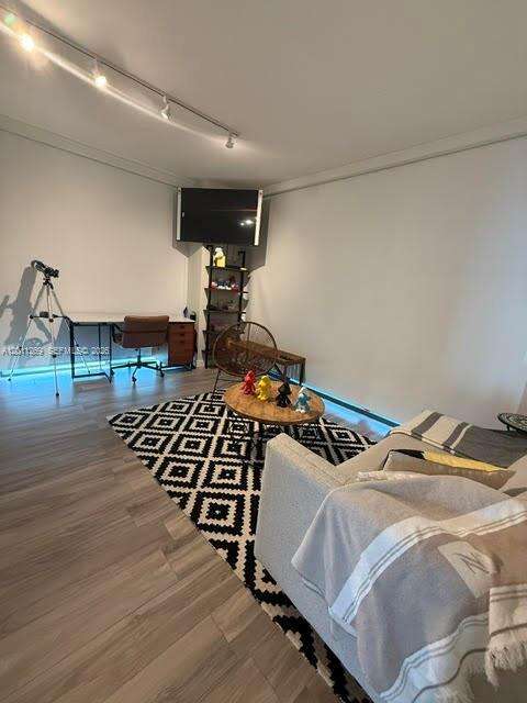 Icon Bay at 460 28 St, Miami, FL 33137 - For Rent photo 13