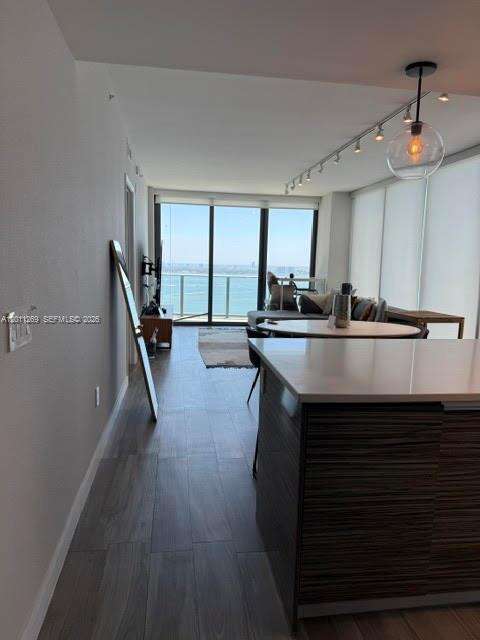 Icon Bay at 460 28 St, Miami, FL 33137 - For Rent photo 20