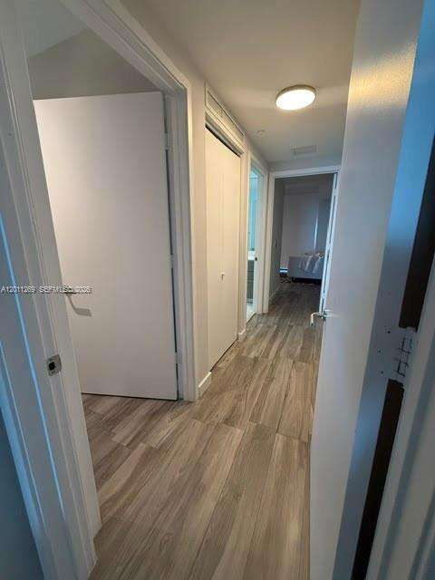 Icon Bay at 460 28 St, Miami, FL 33137 - For Rent photo 5