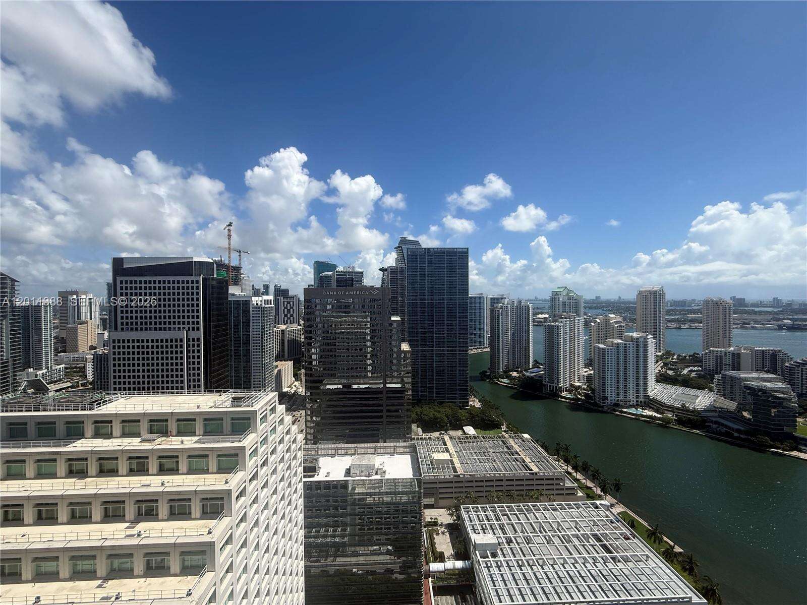 The Plaza On Brickell East at 950 Brickell Bay Dr, Miami, FL 33131 - For Rent photo 11