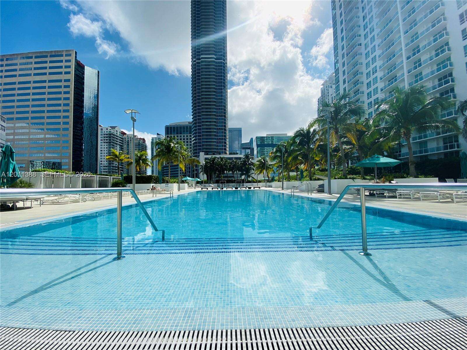The Plaza On Brickell East at 950 Brickell Bay Dr, Miami, FL 33131 - For Rent photo 52