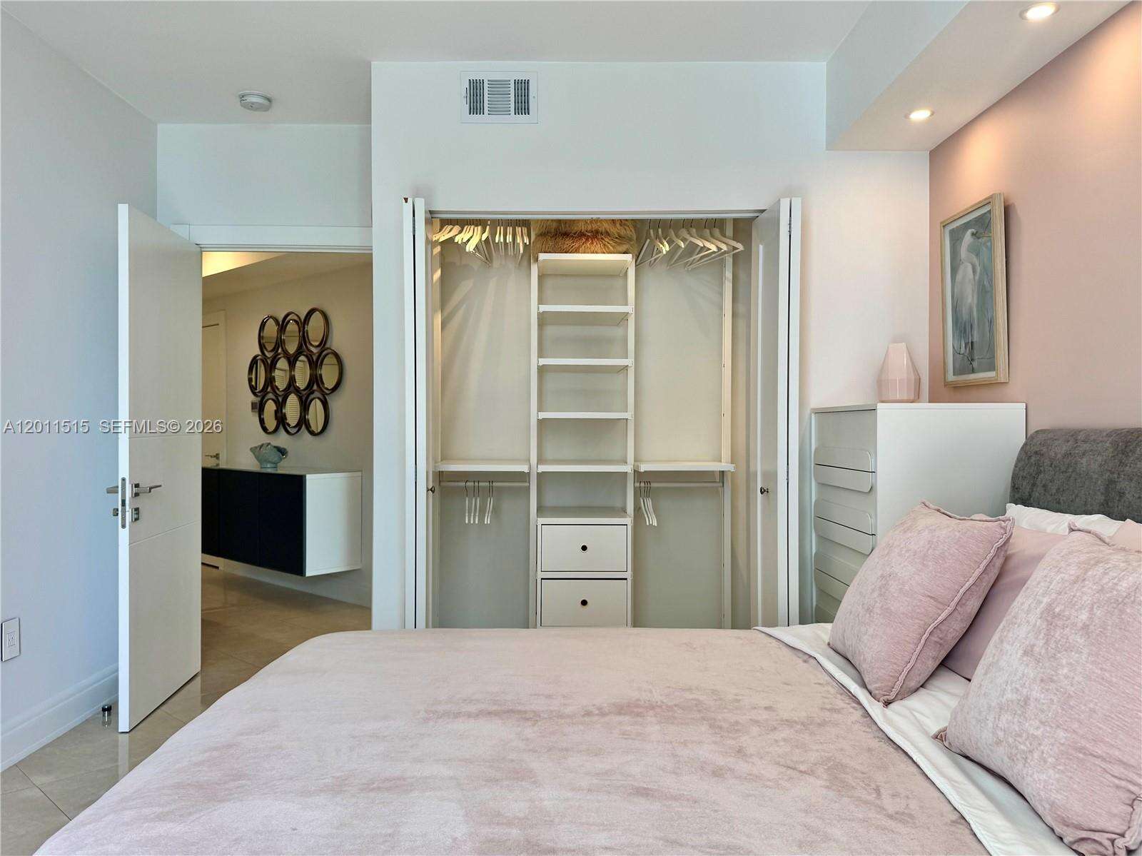 King David at 17555 Atlantic Blvd, Sunny Isles Beach, FL 33160 - For Rent photo 21