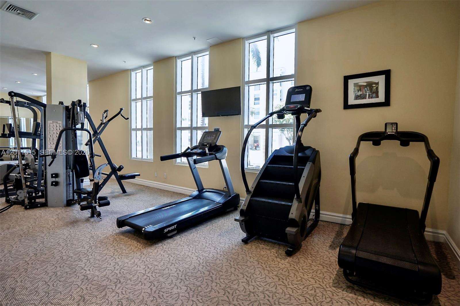 King David at 17555 Atlantic Blvd, Sunny Isles Beach, FL 33160 - For Rent photo 40