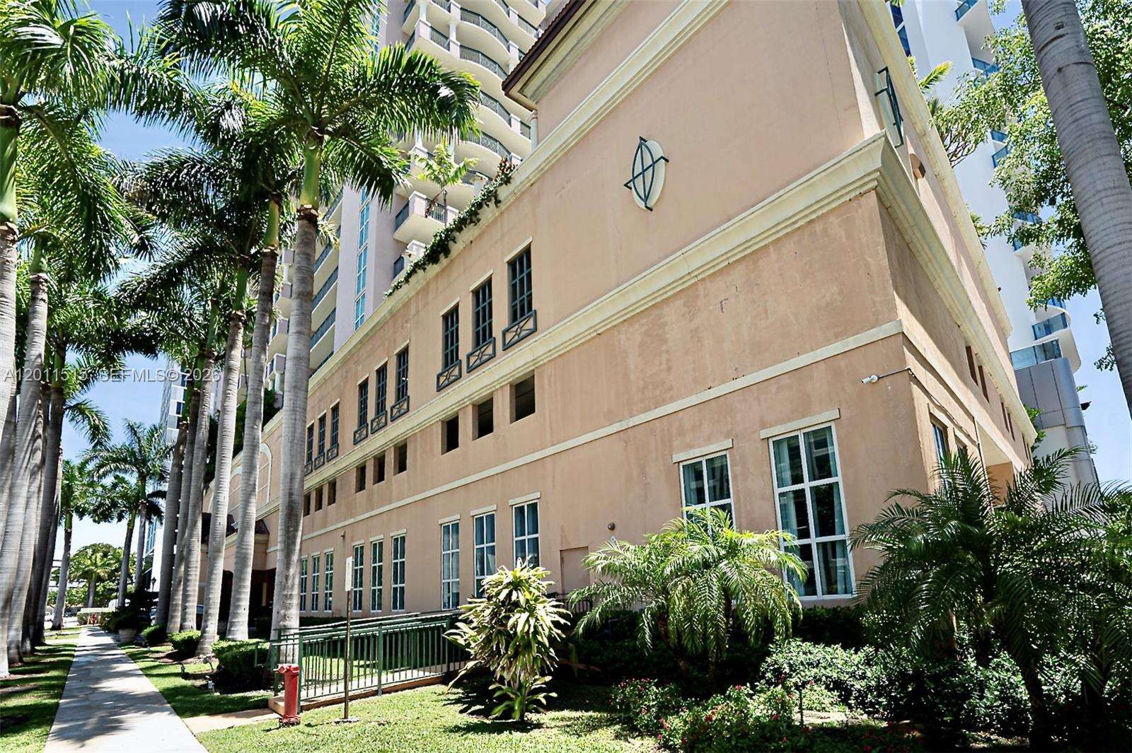 King David at 17555 Atlantic Blvd, Sunny Isles Beach, FL 33160 - For Rent photo 43