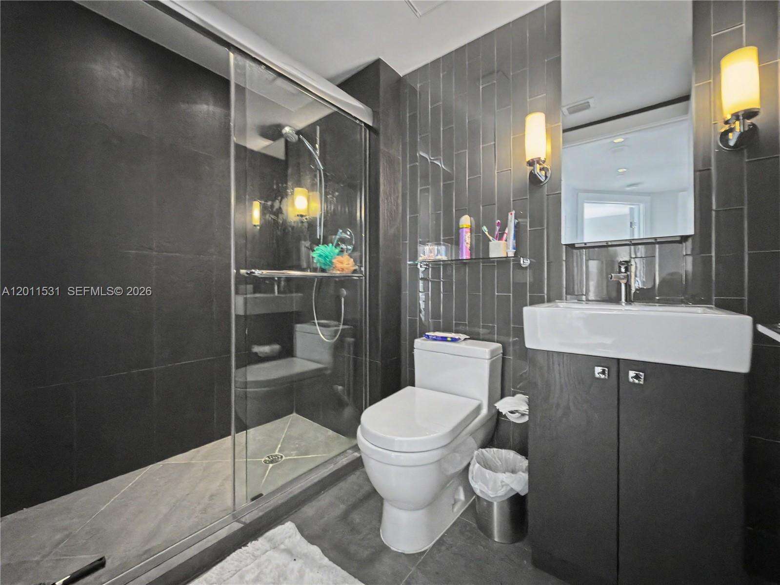 Pinnacle at 17555 Collins Ave, Sunny Isles Beach, FL 33160 - For Rent photo 12