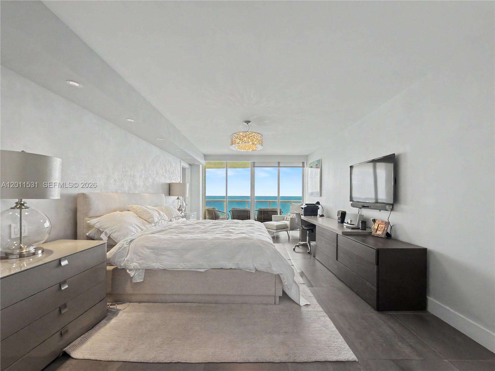 Pinnacle at 17555 Collins Ave, Sunny Isles Beach, FL 33160 - For Rent photo 17
