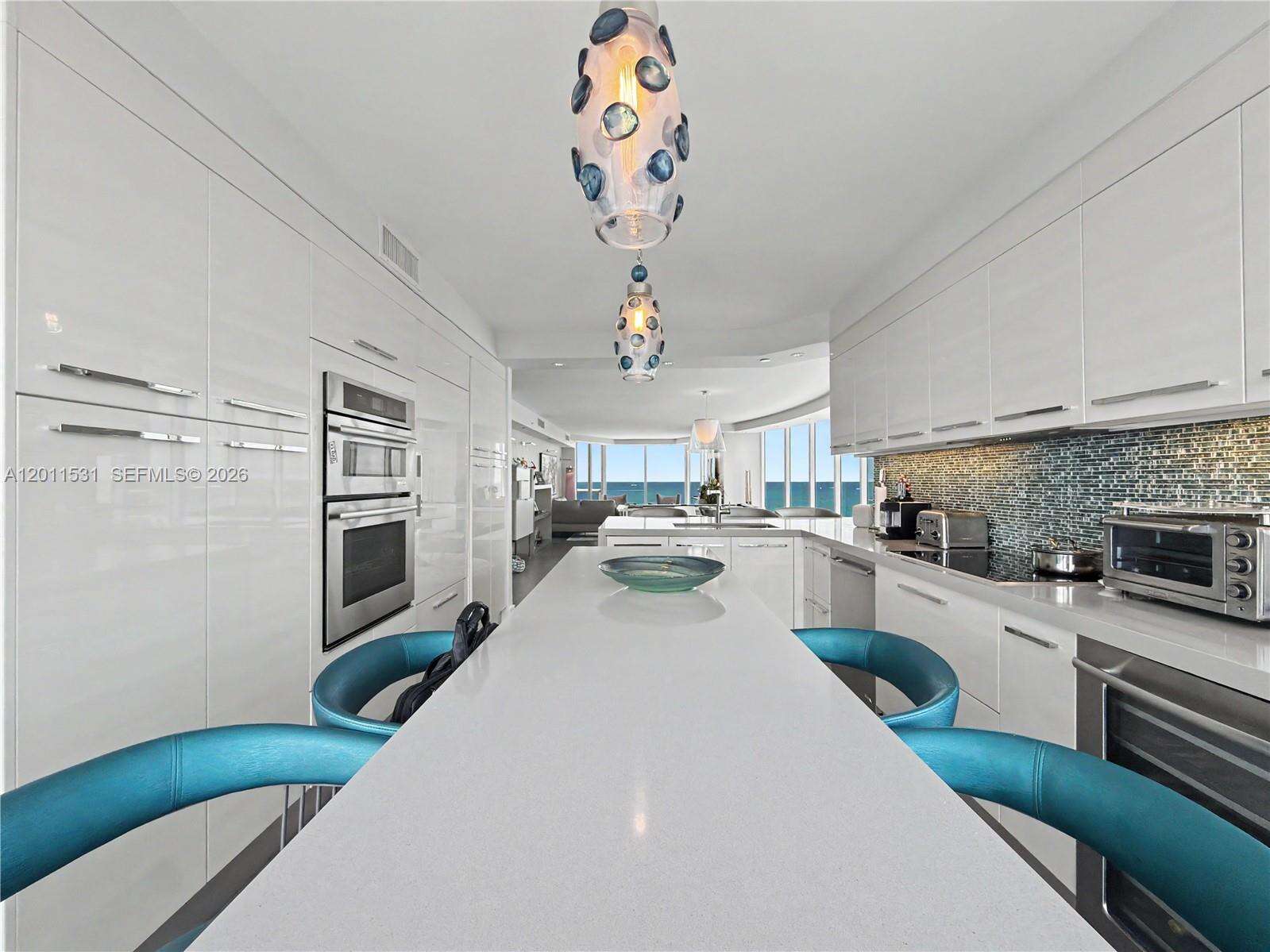 Pinnacle at 17555 Collins Ave, Sunny Isles Beach, FL 33160 - For Rent photo 8