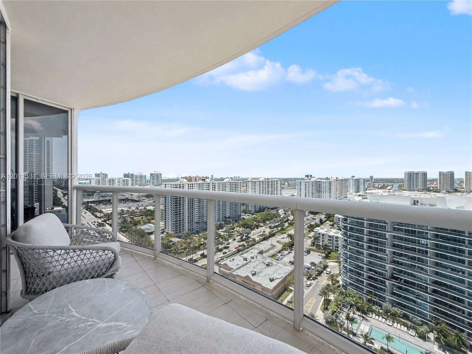Pinnacle at 17555 Collins Ave, Sunny Isles Beach, FL 33160 - For Rent photo 10