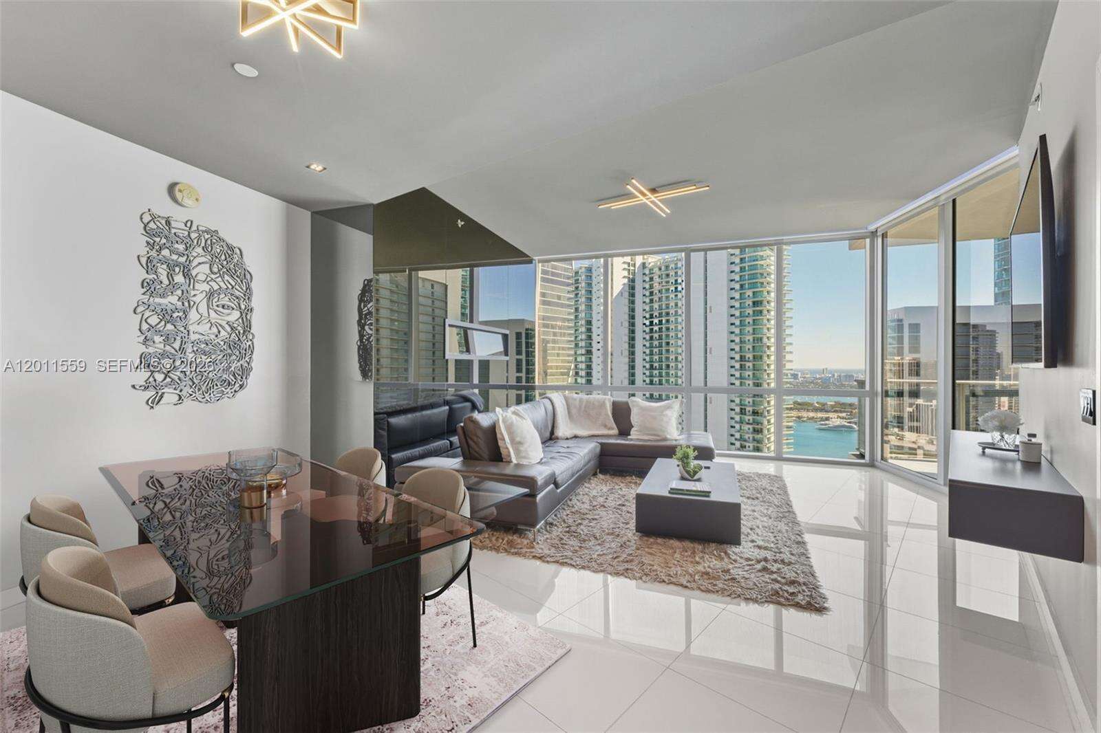 Paramount Miami Worldcenter at 851 1 Ave, Miami, FL 33132 - For Rent photo 14