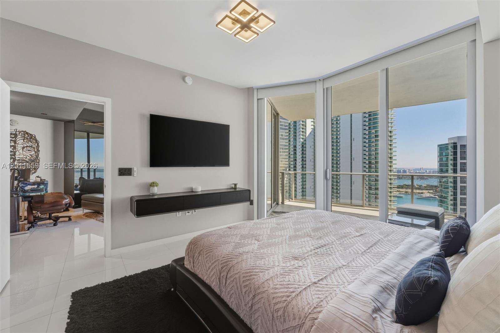 Paramount Miami Worldcenter at 851 1 Ave, Miami, FL 33132 - For Rent photo 19