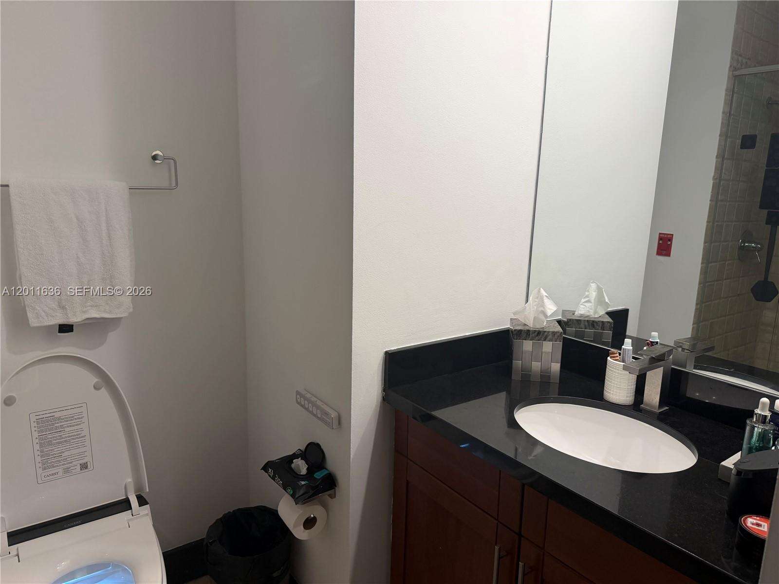Roney Palace at 2301 Collins Ave, Miami Beach, FL 33139 - For Rent photo 6