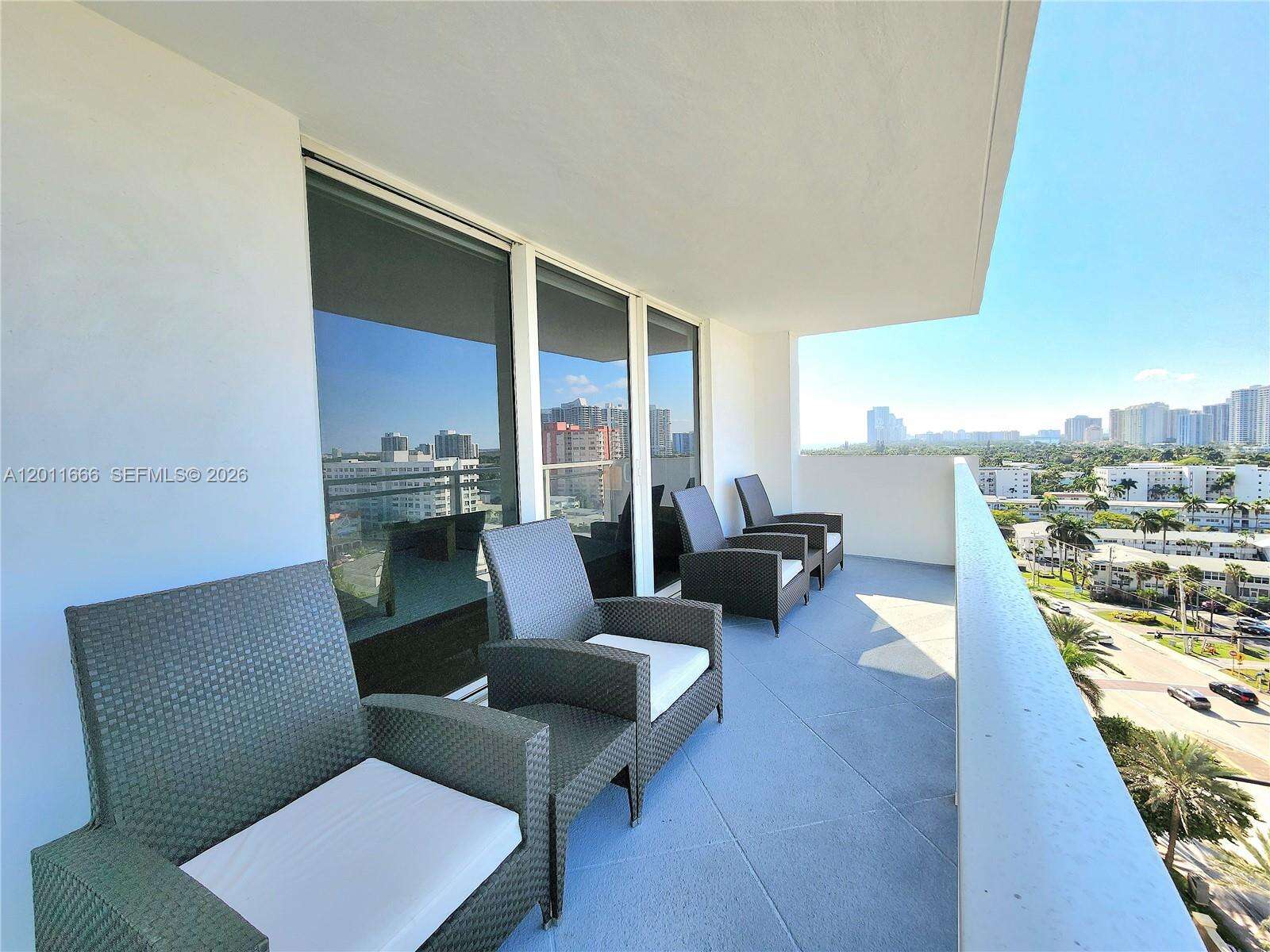 Parker Plaza at 2030 Ocean Dr, Hallandale Beach, FL 33009 - For Rent photo 2