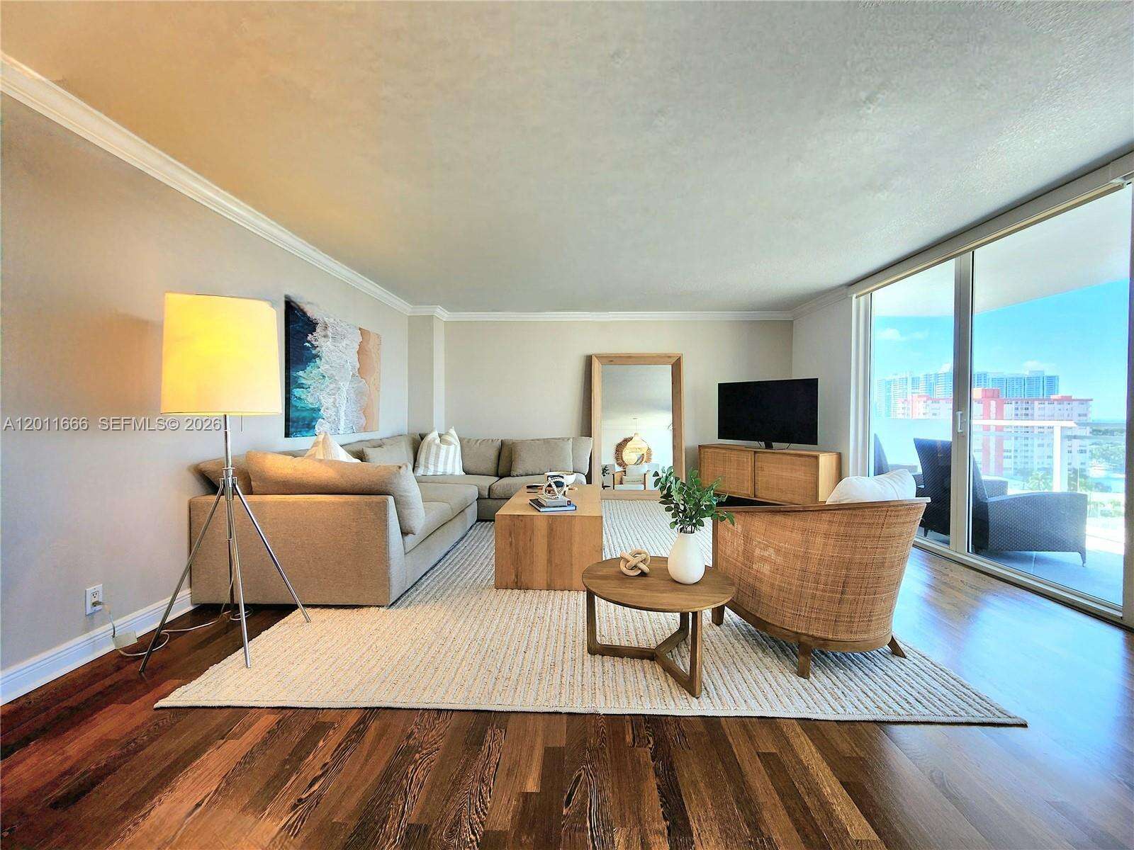 Parker Plaza at 2030 Ocean Dr, Hallandale Beach, FL 33009 - For Rent photo 7