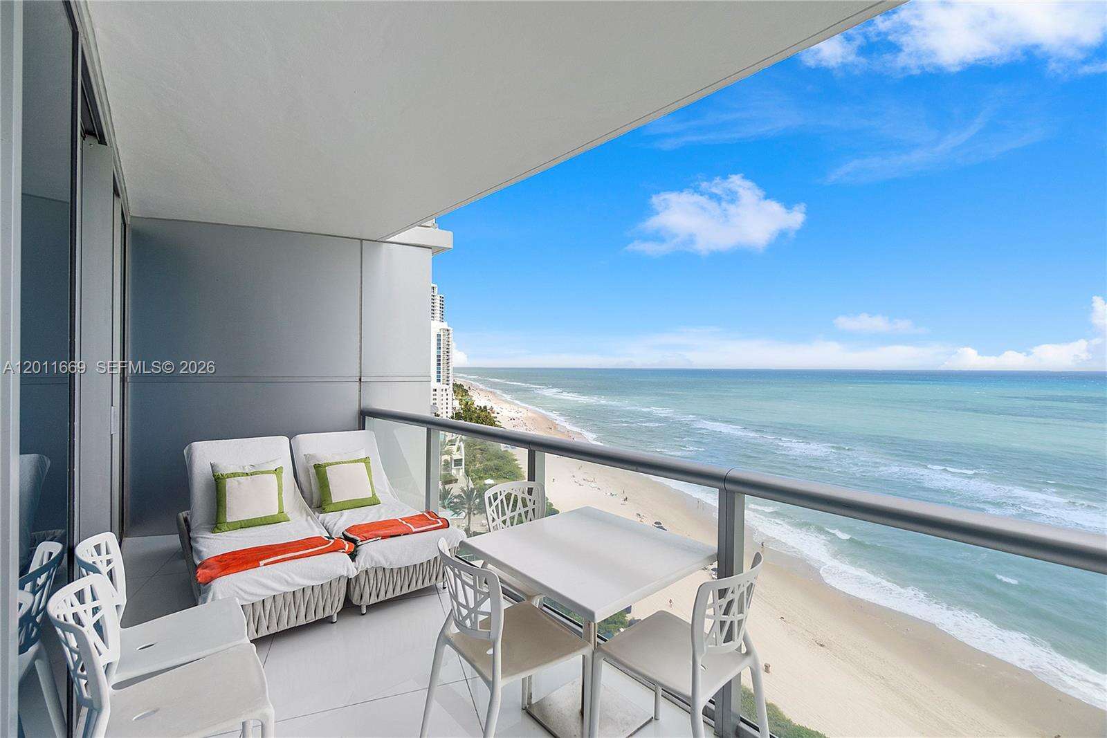 Jade Beach at 17001 Collins Ave, Sunny Isles Beach, FL 33160 - For Rent photo 2