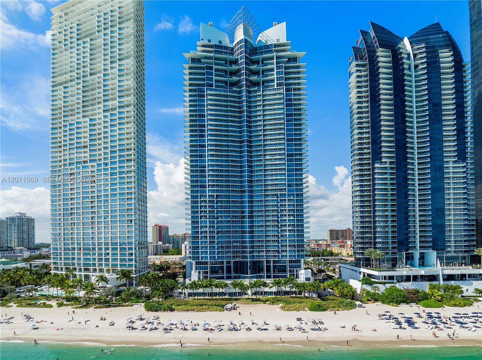 Jade Beach at 17001 Collins Ave, Sunny Isles Beach, FL 33160 - For Rent photo 23