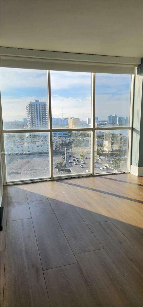 Grandview Palace at 7601 Treasure Dr, North Bay Village, FL 33141 - For Rent photo 16
