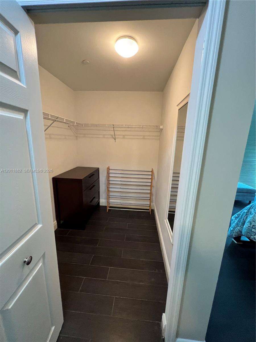Skyline On Brickell at 2101 Brickell Ave, Miami, FL 33129 - For Rent photo 18
