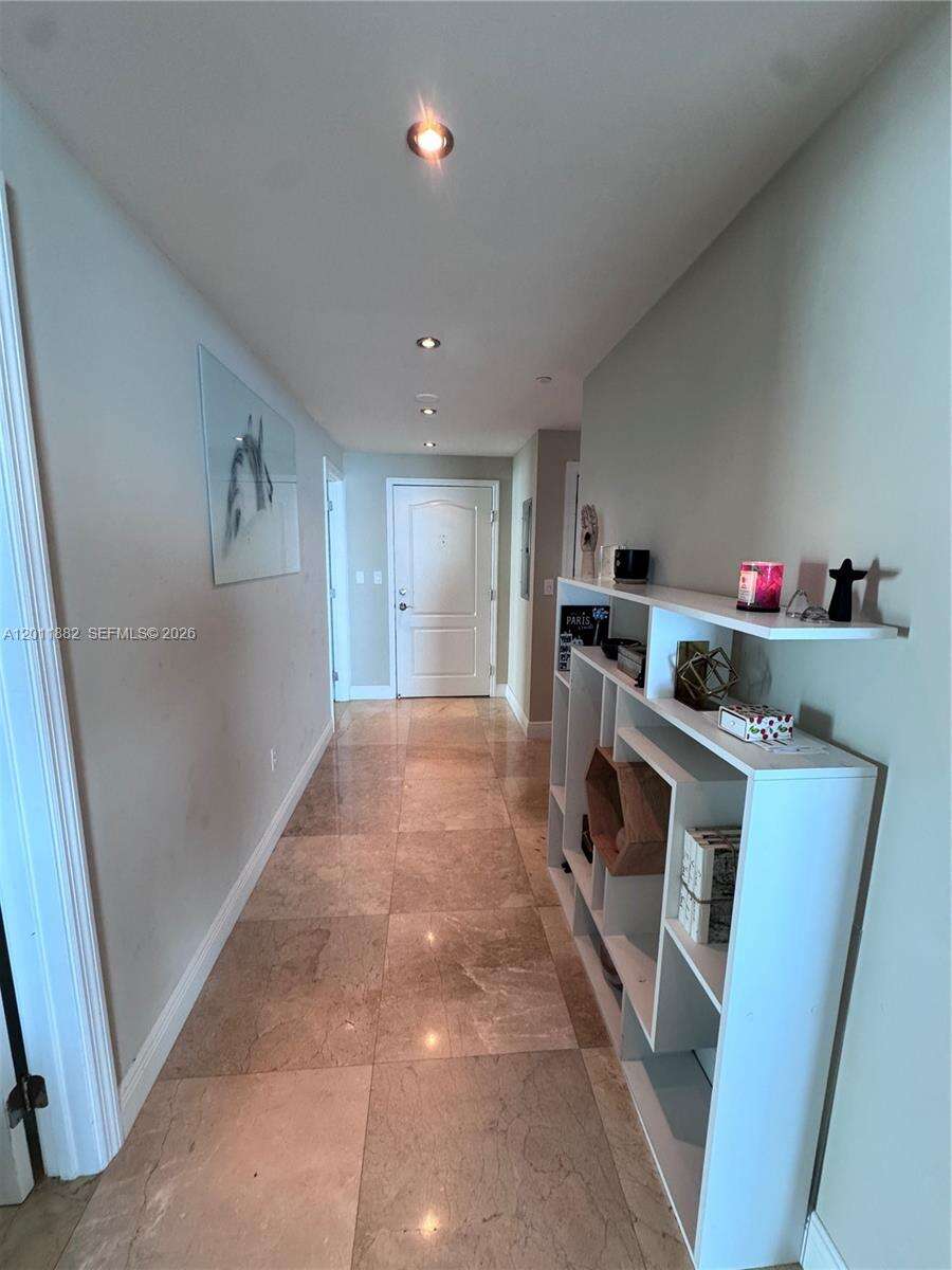 Skyline On Brickell at 2101 Brickell Ave, Miami, FL 33129 - For Rent photo 20