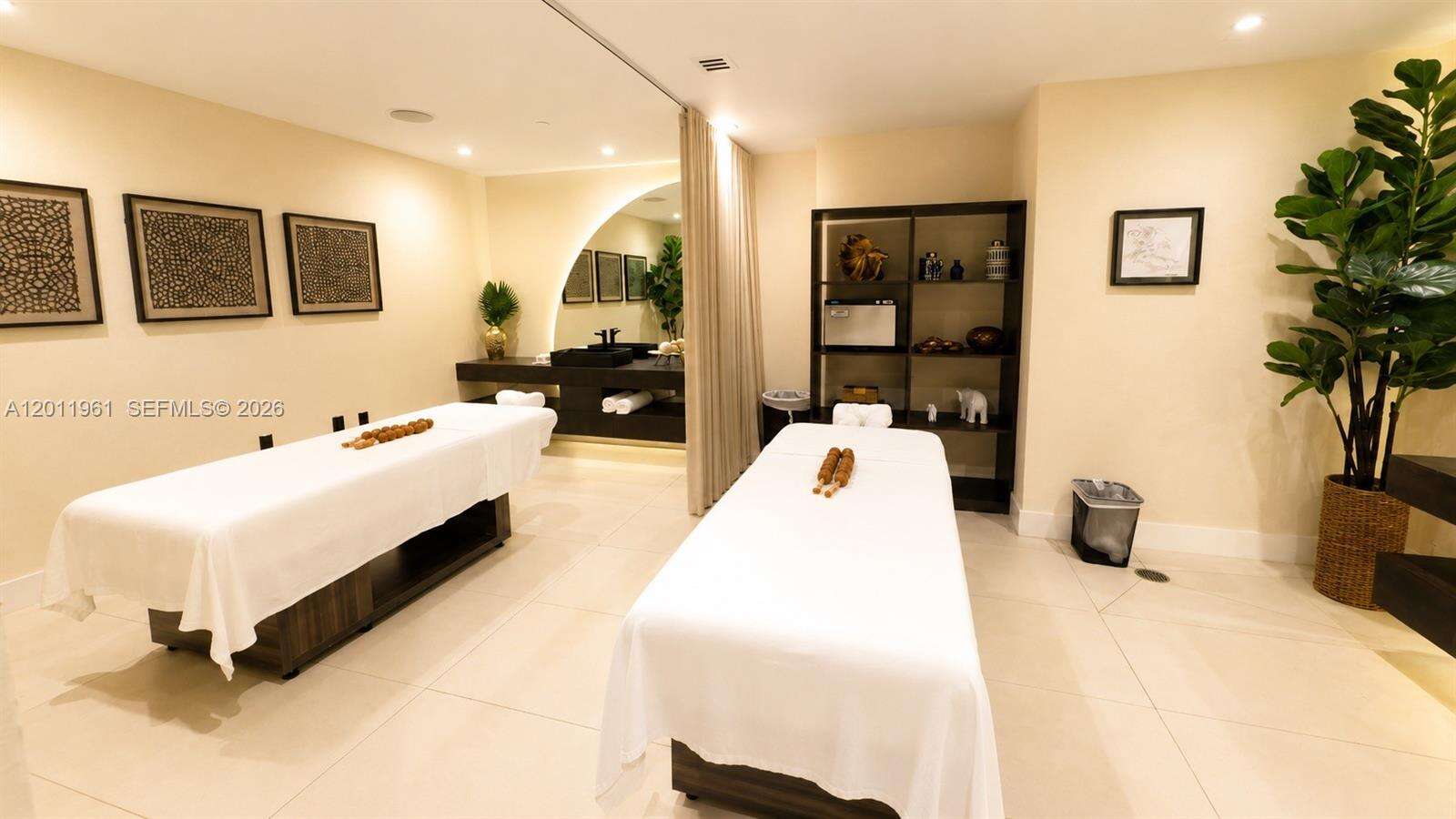 Trump Tower 2 at 15901 Collins Ave, Sunny Isles Beach, FL 33160 - For Rent photo 35