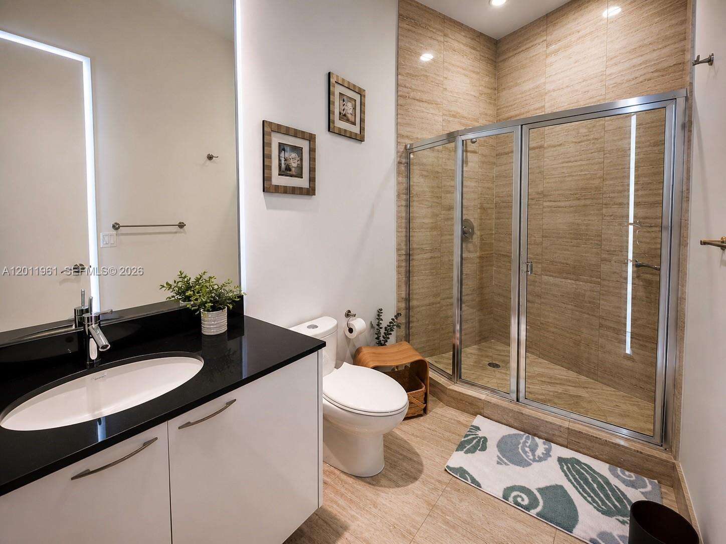 Trump Tower 2 at 15901 Collins Ave, Sunny Isles Beach, FL 33160 - For Rent photo 9