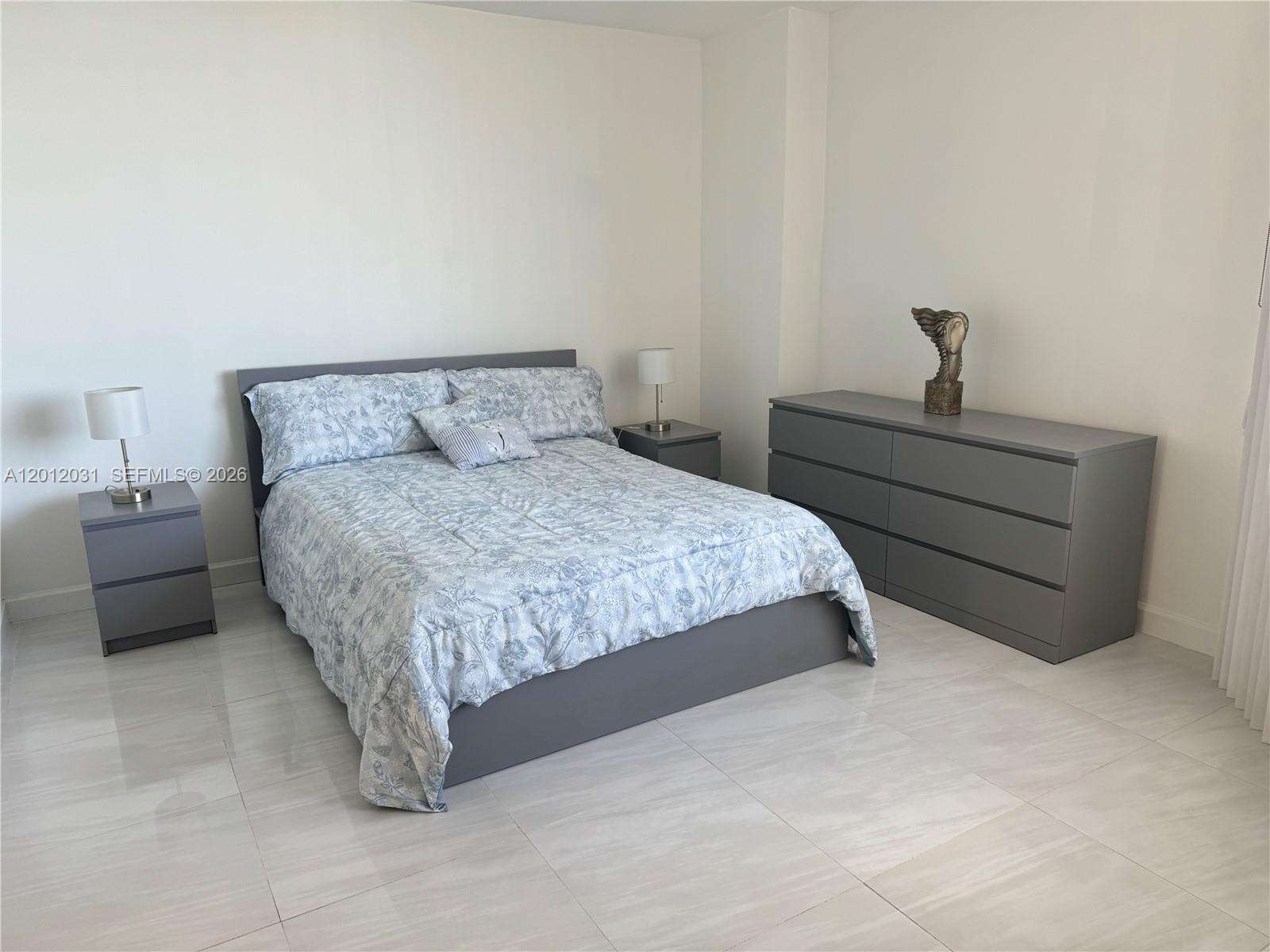 One Miami East at 335 Biscayne Blvd, Miami, FL 33131 - For Rent photo 13