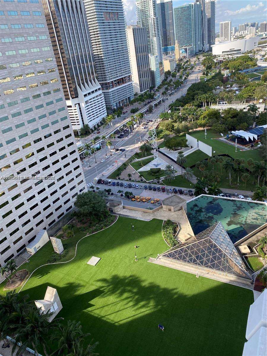 One Miami East at 335 Biscayne Blvd, Miami, FL 33131 - For Rent photo 3