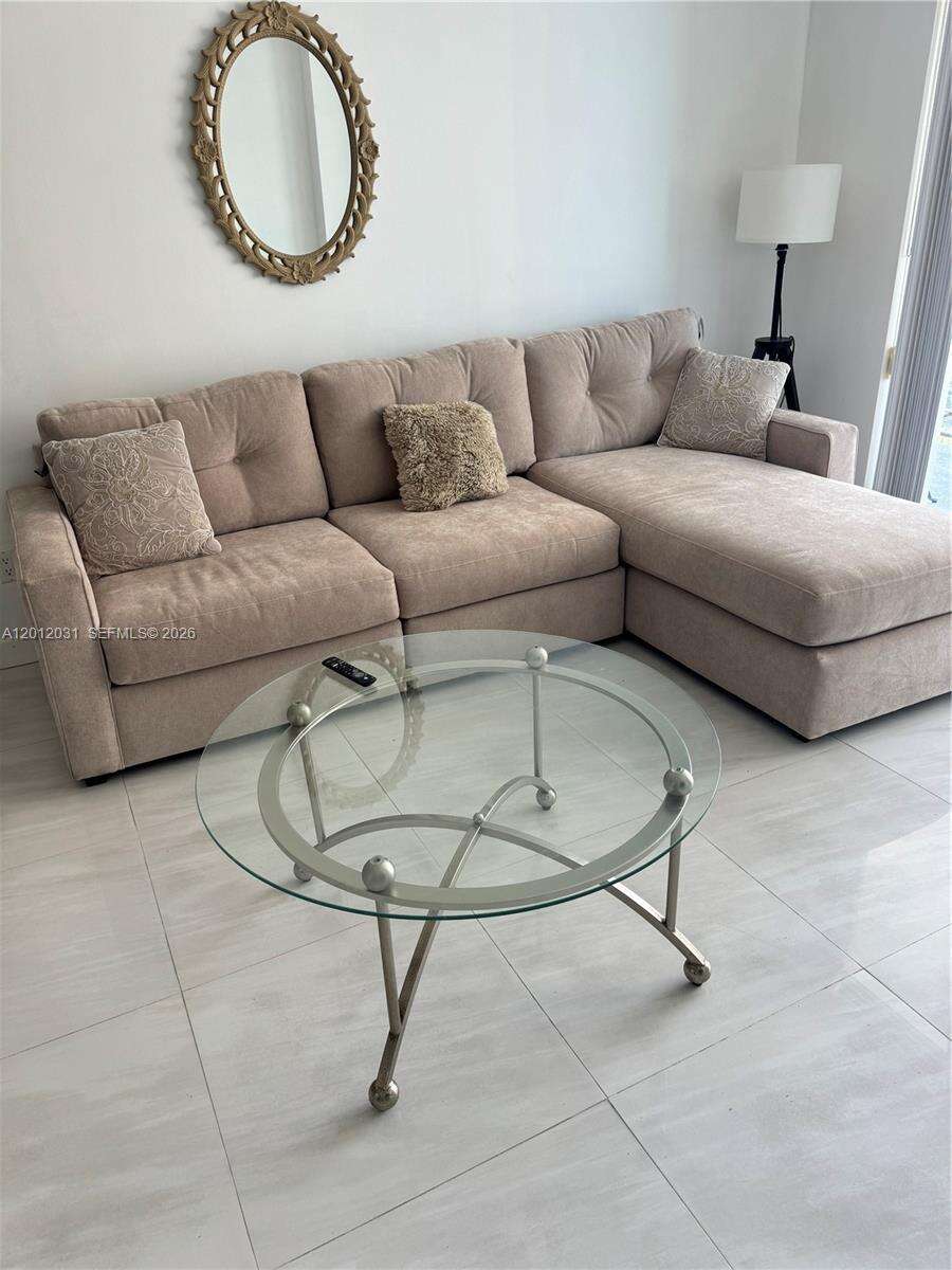 One Miami East at 335 Biscayne Blvd, Miami, FL 33131 - For Rent photo 9