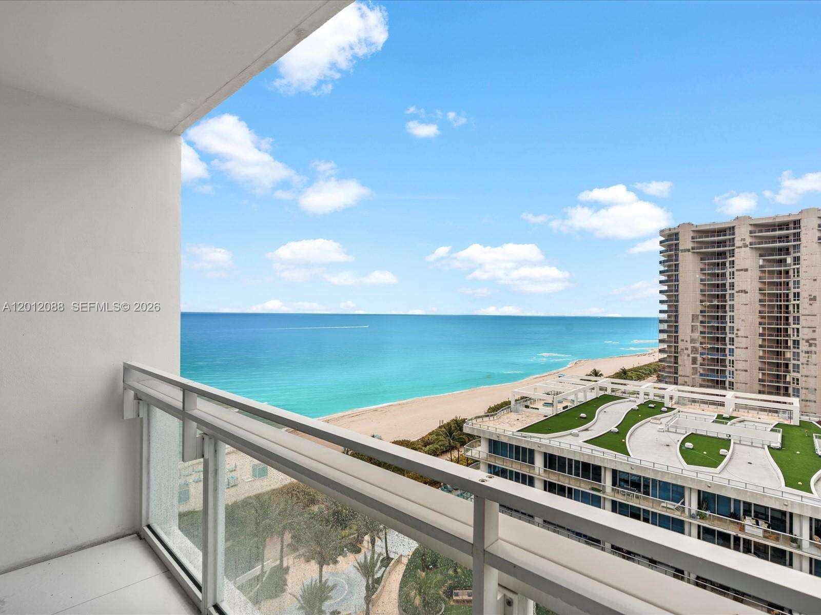Central Carillon at 6801 Collins Ave, Miami Beach, FL 33141 - For Rent photo 2
