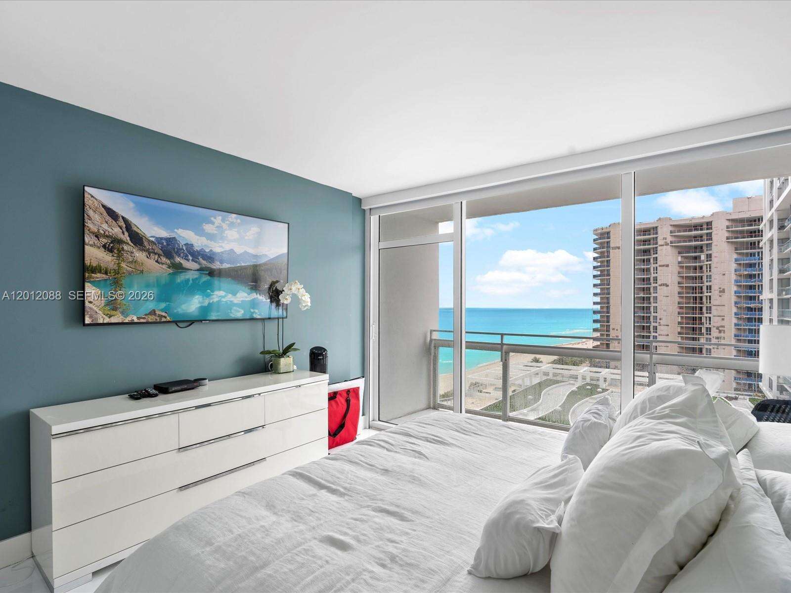 Central Carillon at 6801 Collins Ave, Miami Beach, FL 33141 - For Rent photo 16