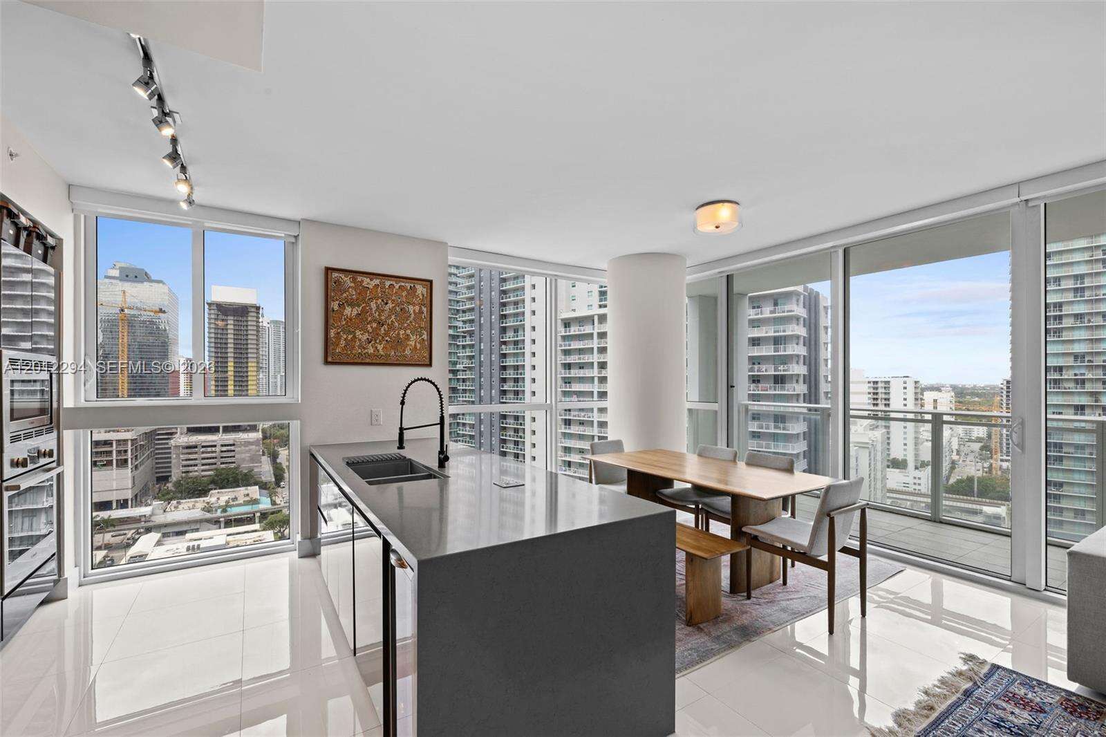 The Bond On Brickell at 1080 Brickell Ave, Miami, FL 33131 - For Rent photo 2