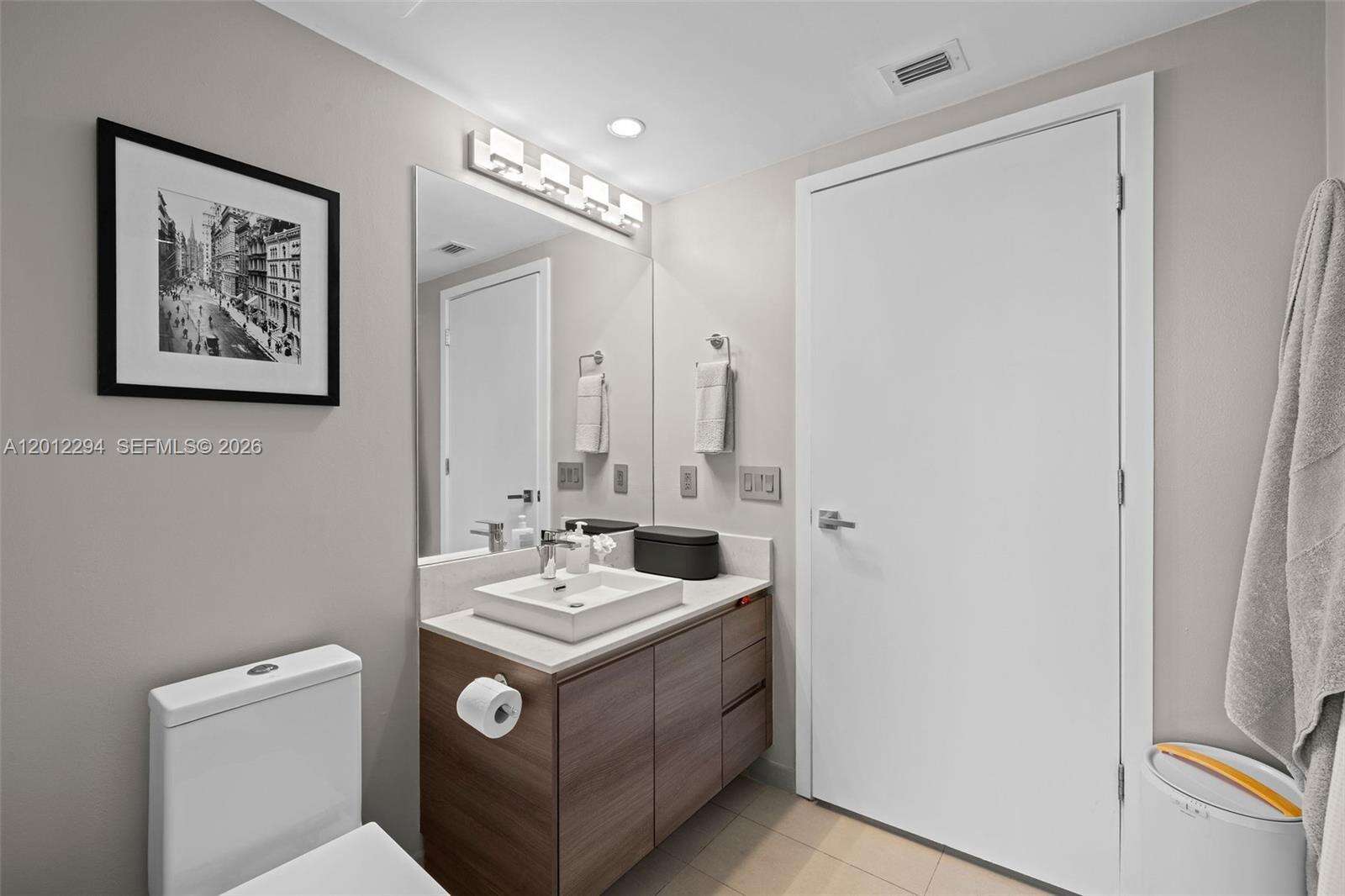 The Bond On Brickell at 1080 Brickell Ave, Miami, FL 33131 - For Rent photo 15
