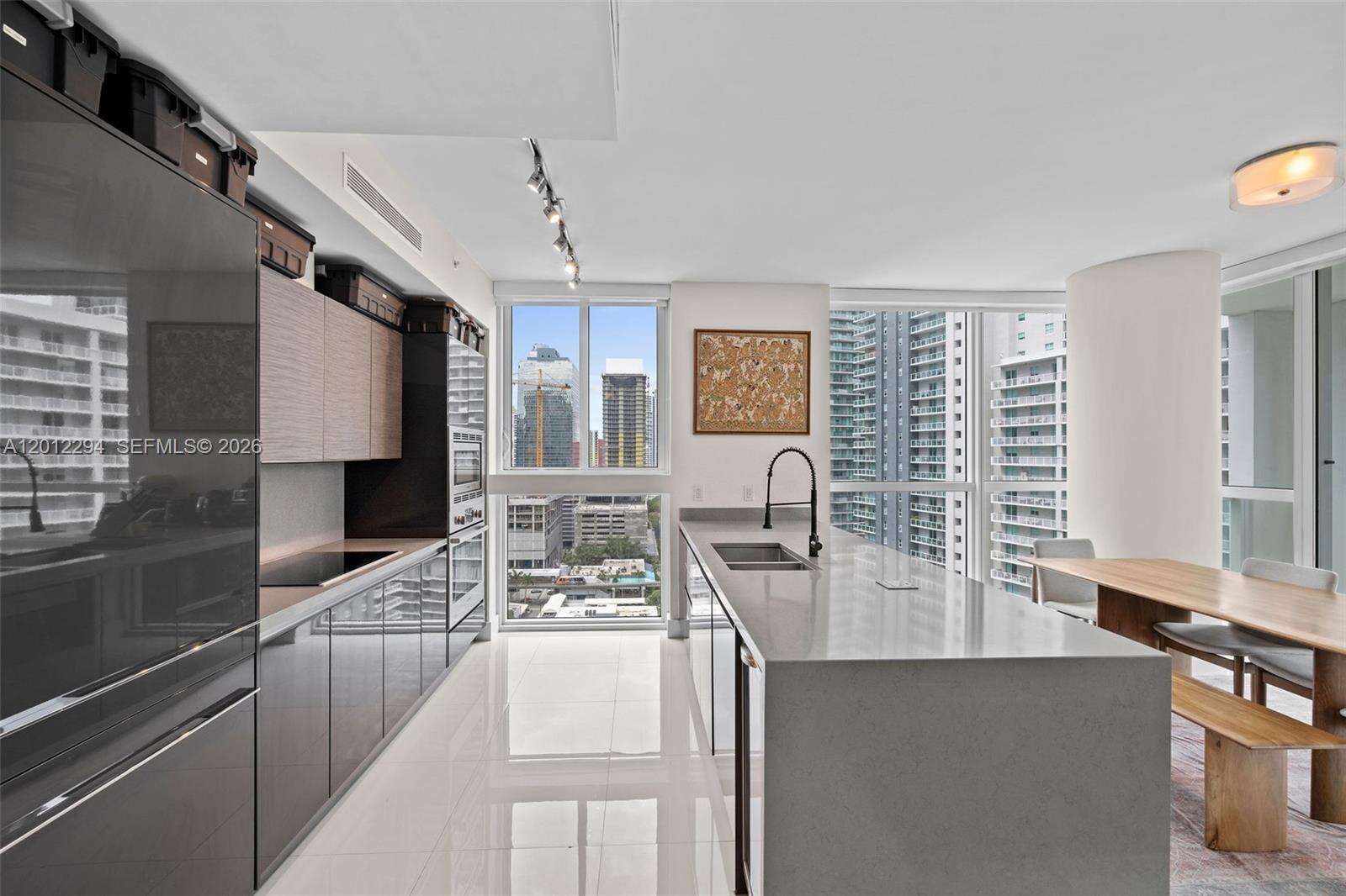 The Bond On Brickell at 1080 Brickell Ave, Miami, FL 33131 - For Rent photo 3