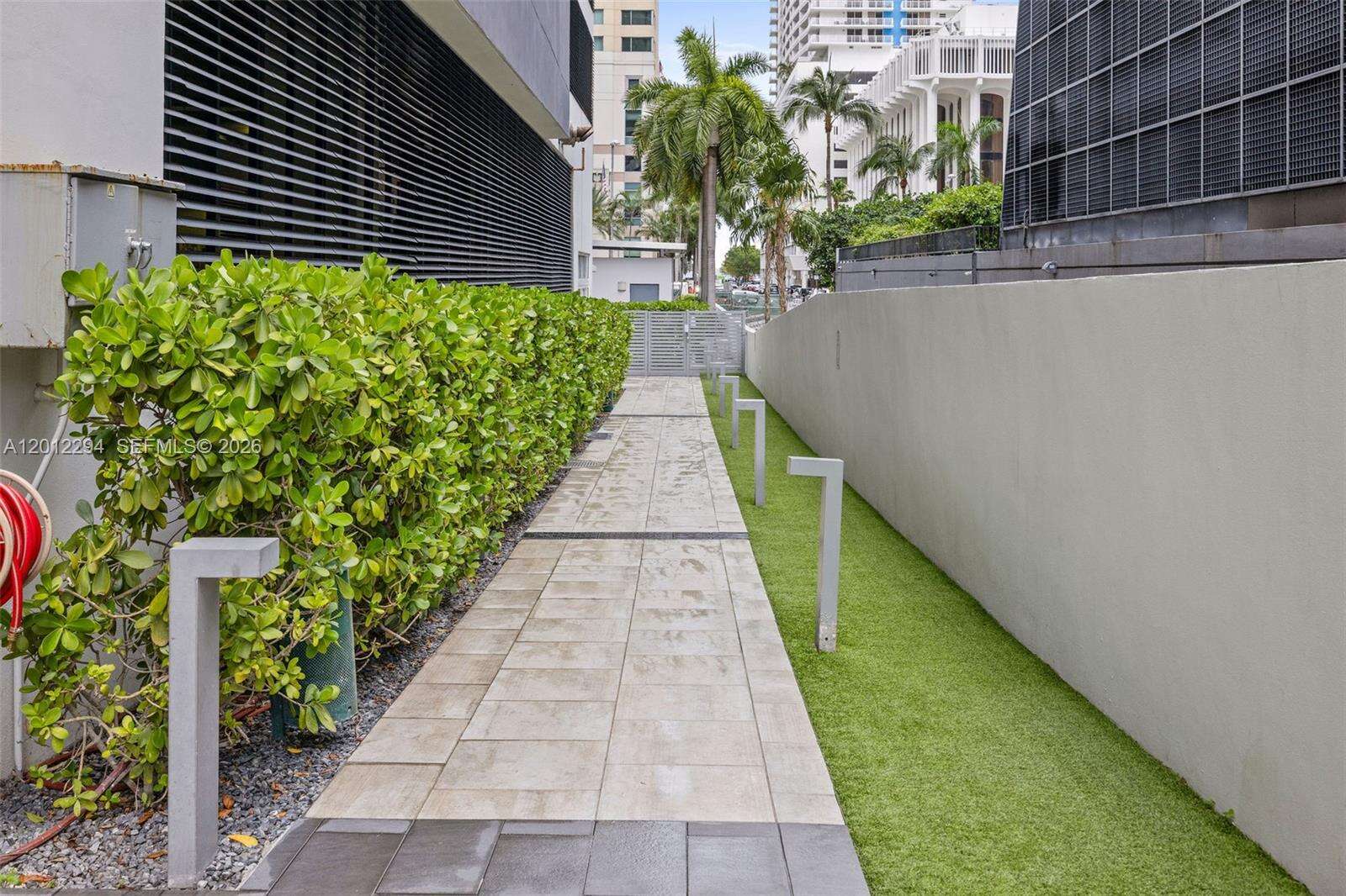 The Bond On Brickell at 1080 Brickell Ave, Miami, FL 33131 - For Rent photo 32