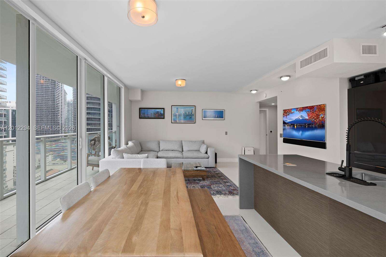 The Bond On Brickell at 1080 Brickell Ave, Miami, FL 33131 - For Rent photo 8