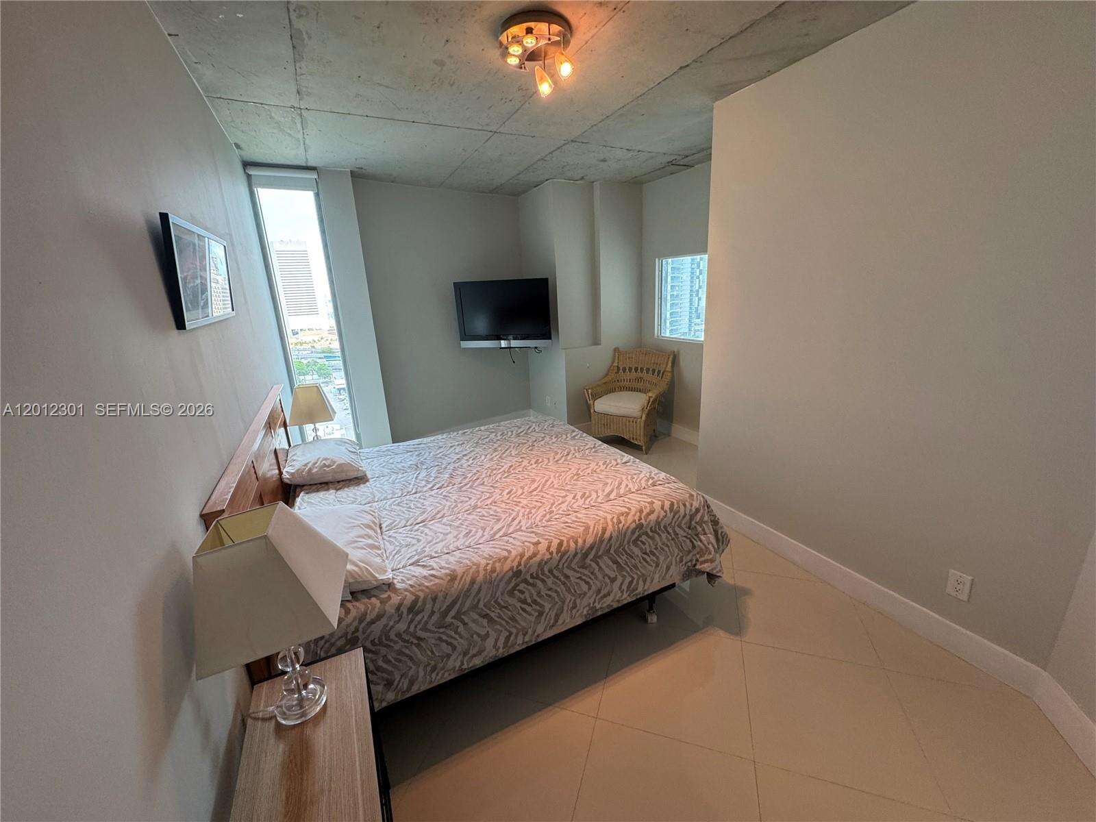 Neo Vertika at 690 1 Ct, Miami, FL 33130 - For Rent photo 19