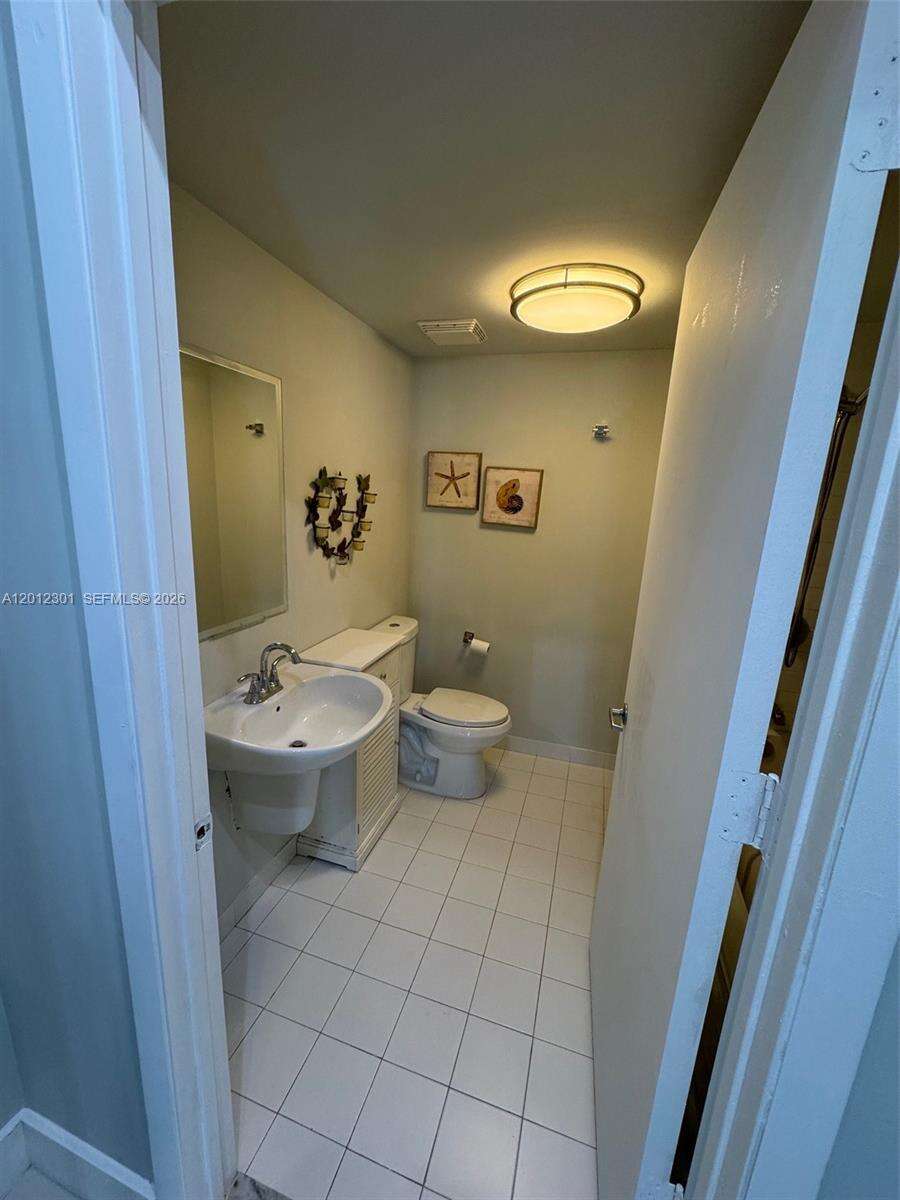 Neo Vertika at 690 1 Ct, Miami, FL 33130 - For Rent photo 8