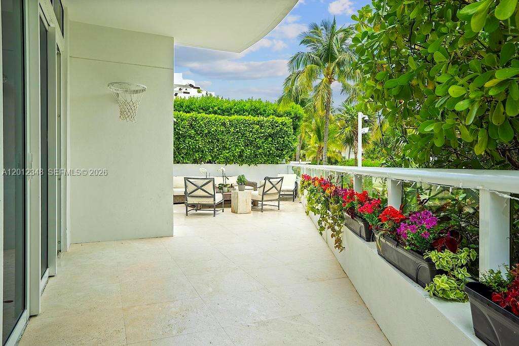 Continuum North Tower at 50 Pointe Dr, Miami Beach, FL 33139 - For Rent photo 13