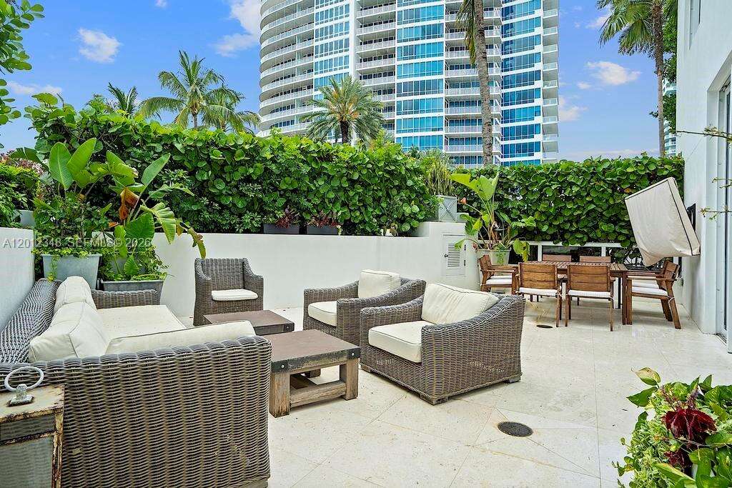 Continuum North Tower at 50 Pointe Dr, Miami Beach, FL 33139 - For Rent photo 15