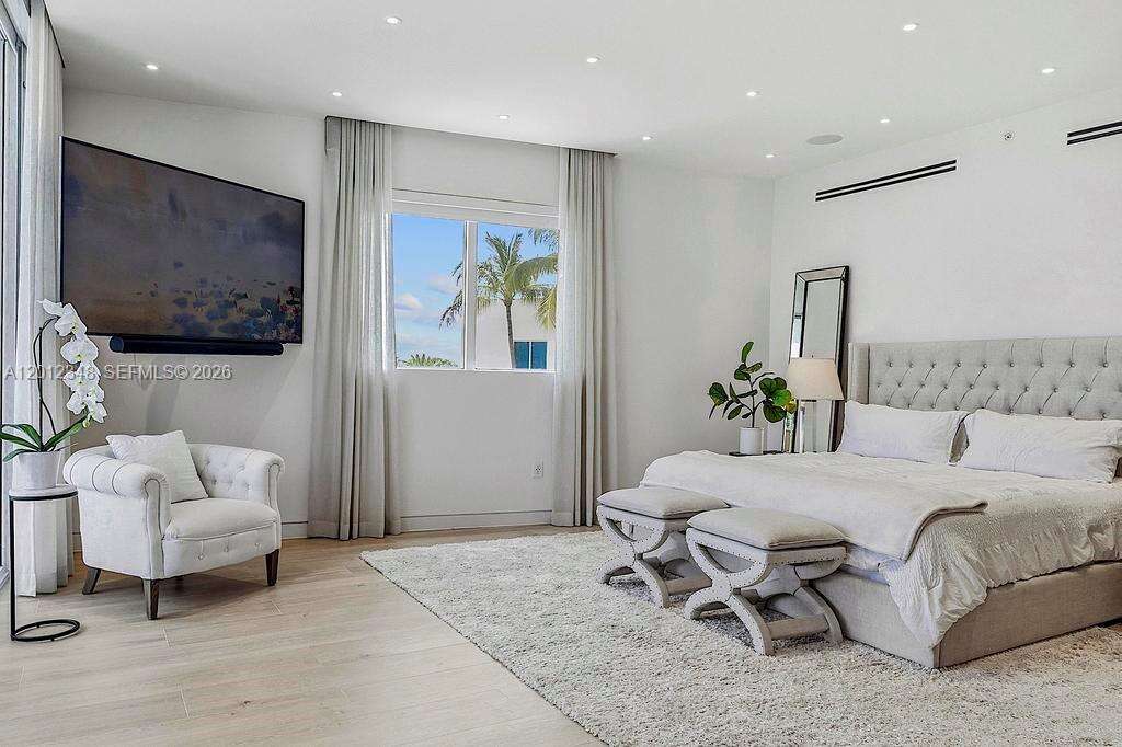 Continuum North Tower at 50 Pointe Dr, Miami Beach, FL 33139 - For Rent photo 27
