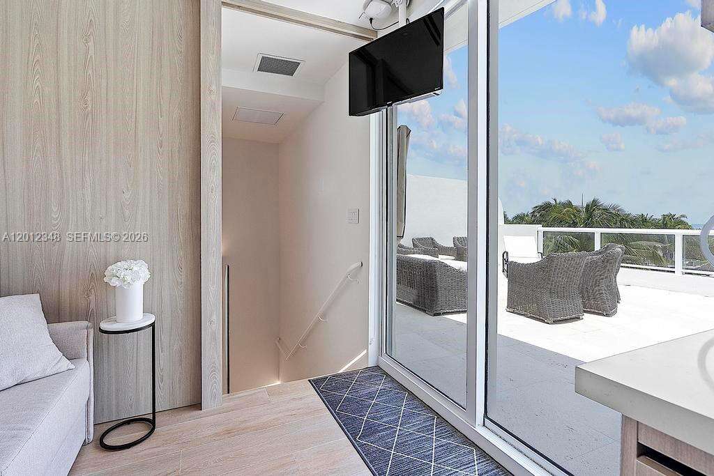 Continuum North Tower at 50 Pointe Dr, Miami Beach, FL 33139 - For Rent photo 31
