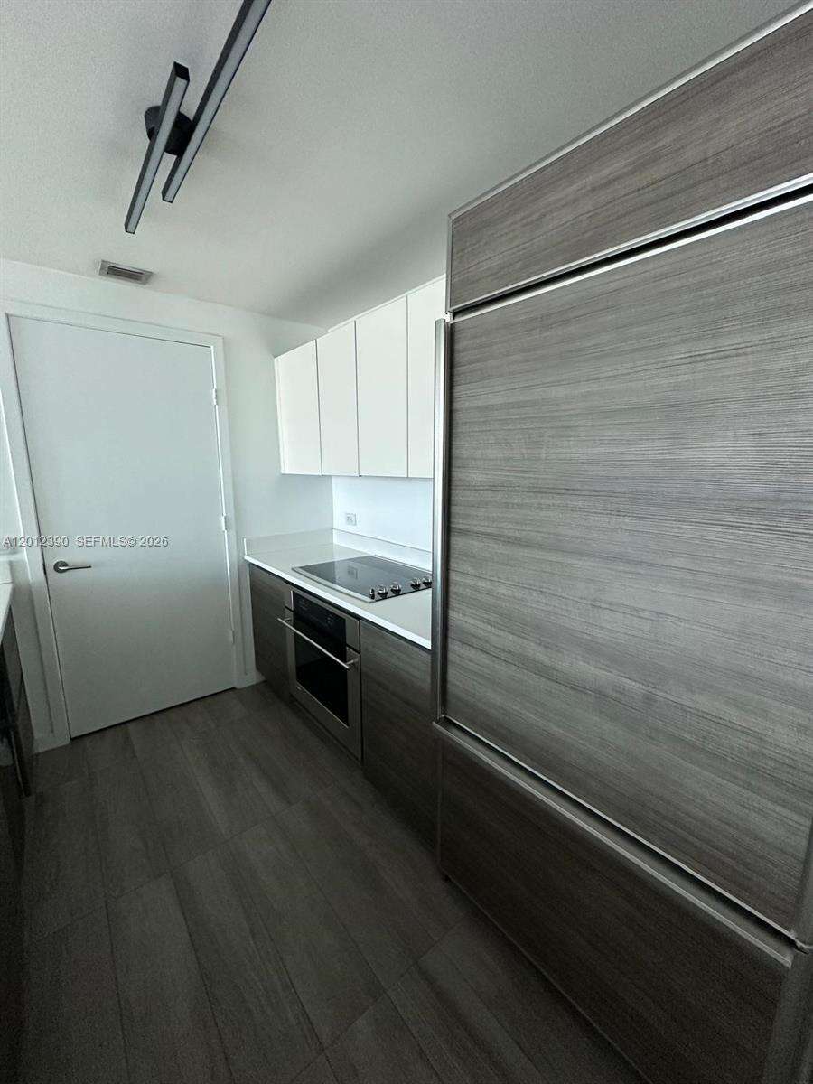 Millecento at 1100 Miami Ave, Miami, FL 33130 - For Rent photo 10