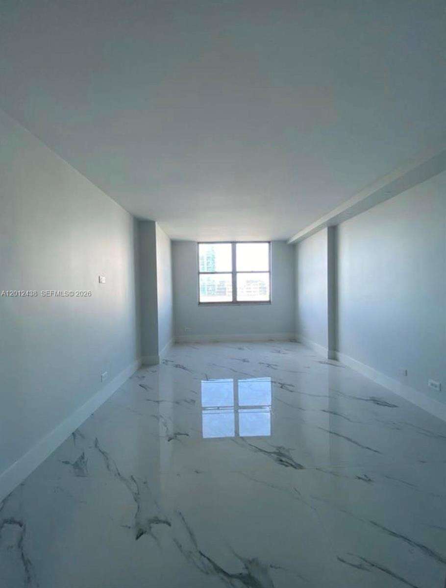 Maison Grande at 6039 Collins Ave, Miami Beach, FL 33140 - For Rent photo 12