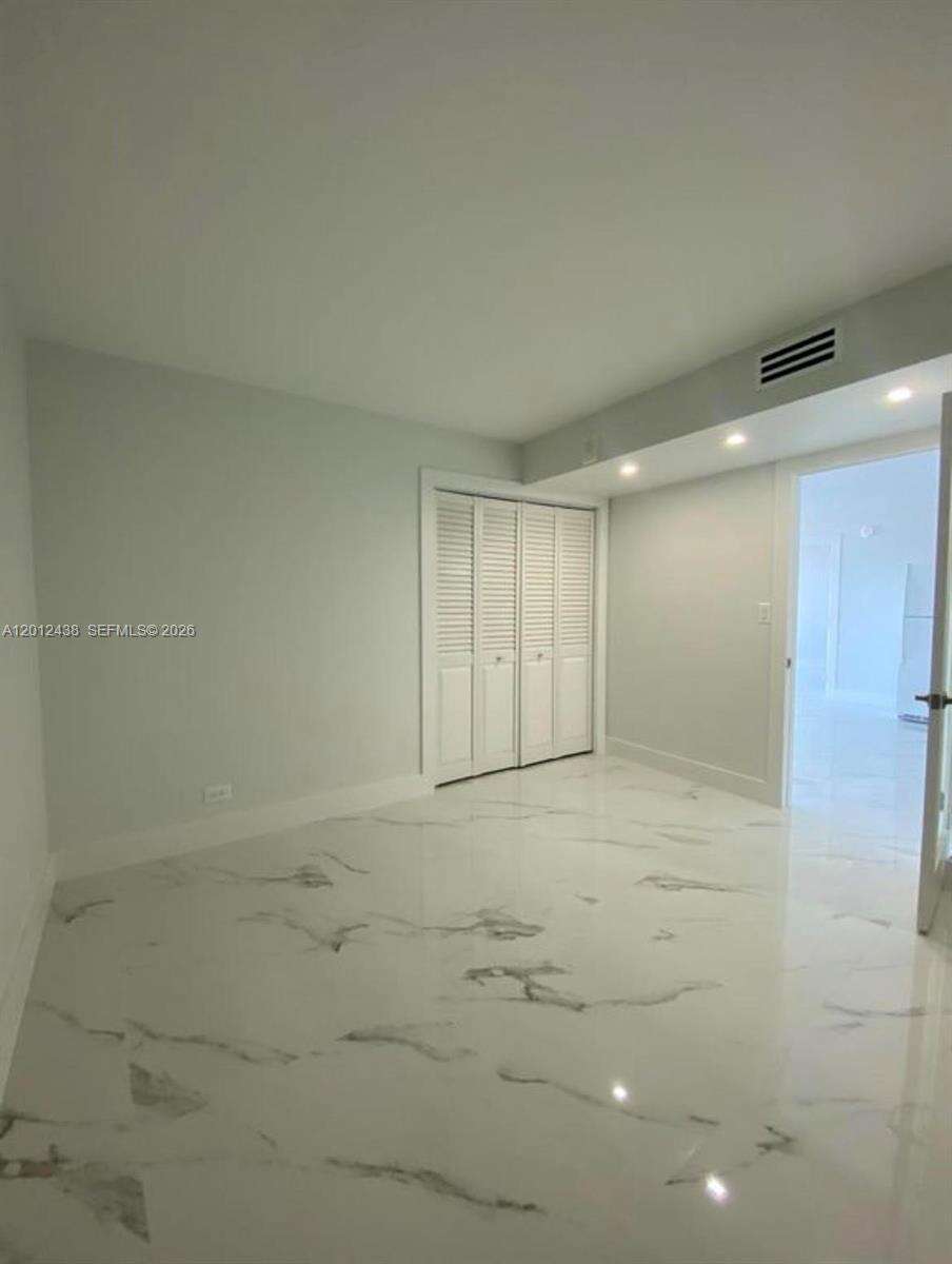 Maison Grande at 6039 Collins Ave, Miami Beach, FL 33140 - For Rent photo 17
