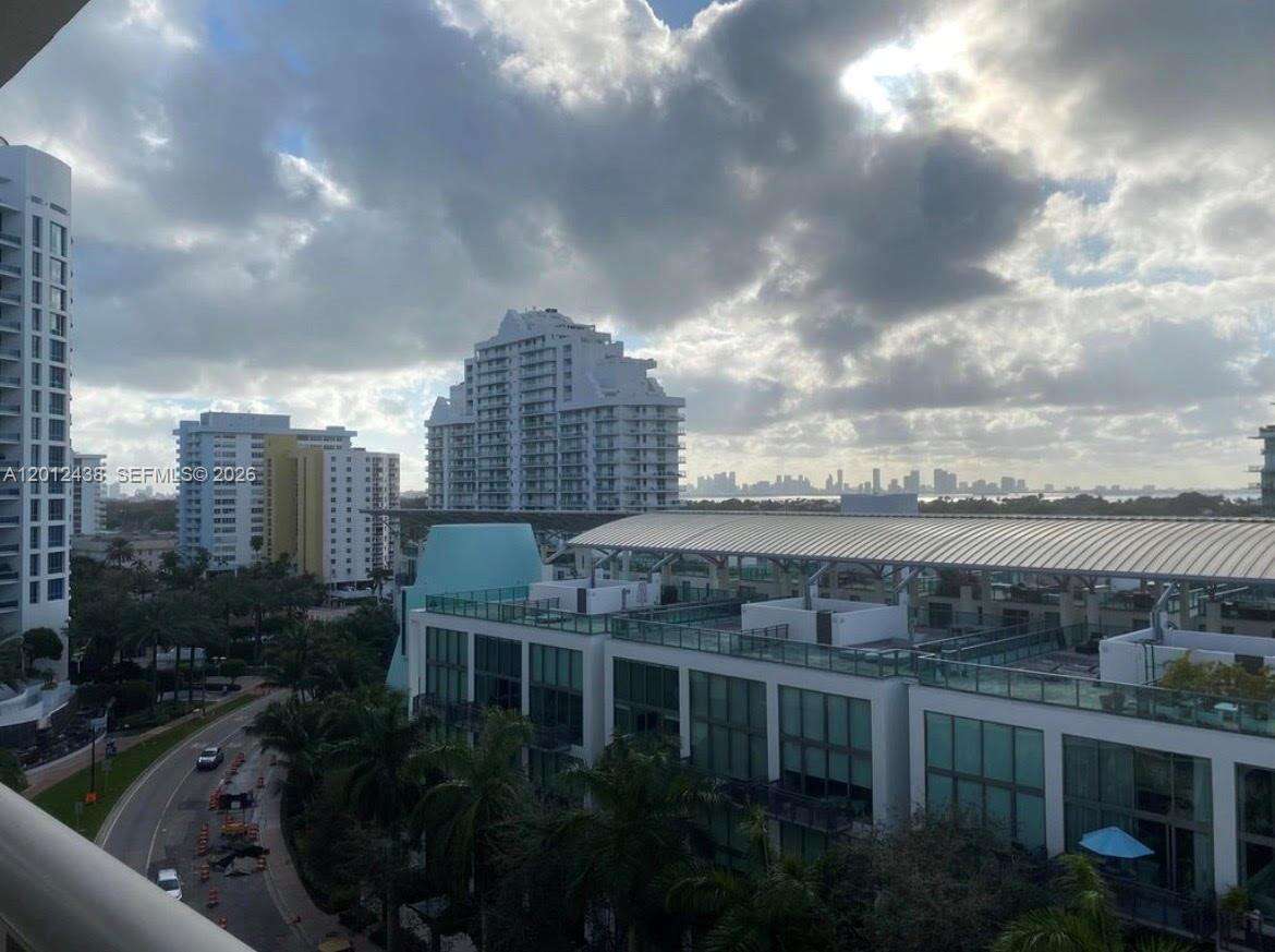 Maison Grande at 6039 Collins Ave, Miami Beach, FL 33140 - For Rent photo 23