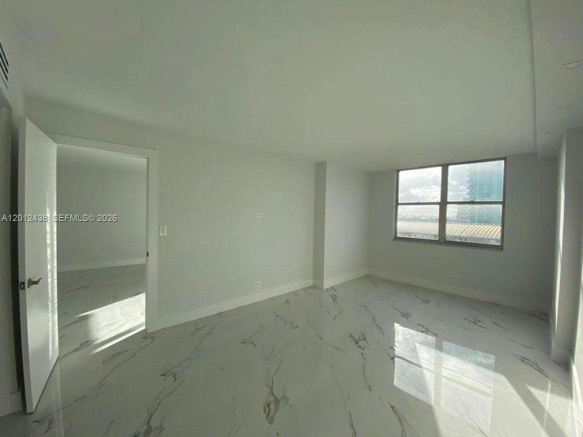 Maison Grande at 6039 Collins Ave, Miami Beach, FL 33140 - For Rent photo 8