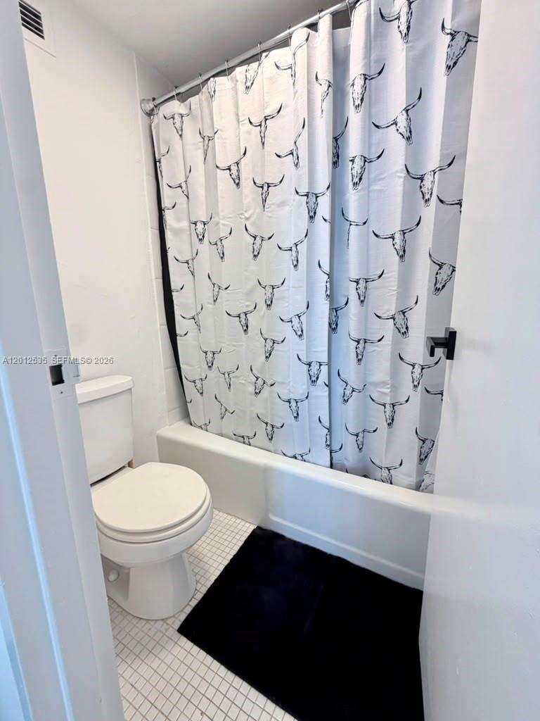Decoplage at 100 Lincoln Rd, Miami Beach, FL 33139 - For Rent photo 16