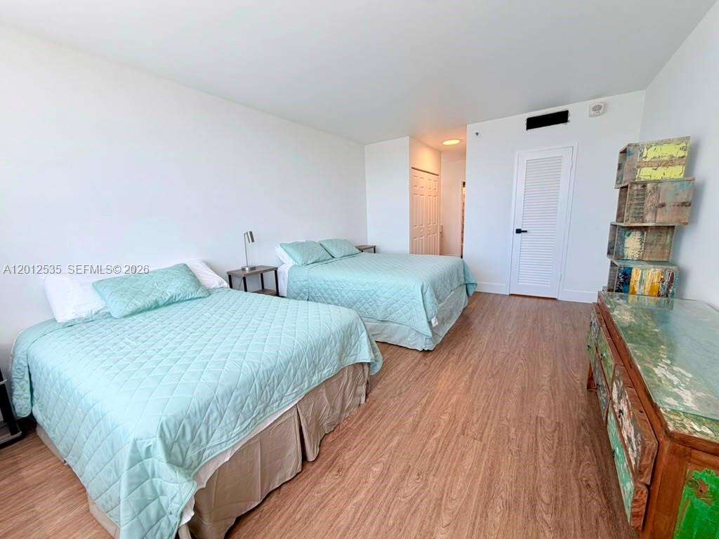Decoplage at 100 Lincoln Rd, Miami Beach, FL 33139 - For Rent photo 5