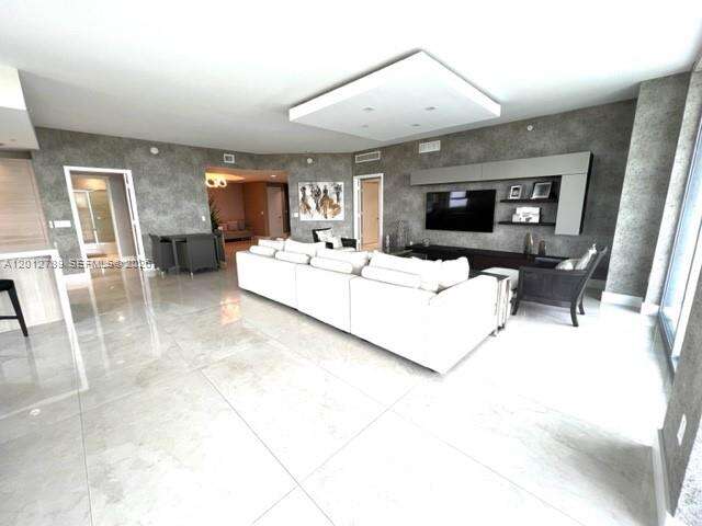 Marina Palms at 17111 Biscayne Blvd, North Miami Beach, FL 33160 - For Rent photo 11